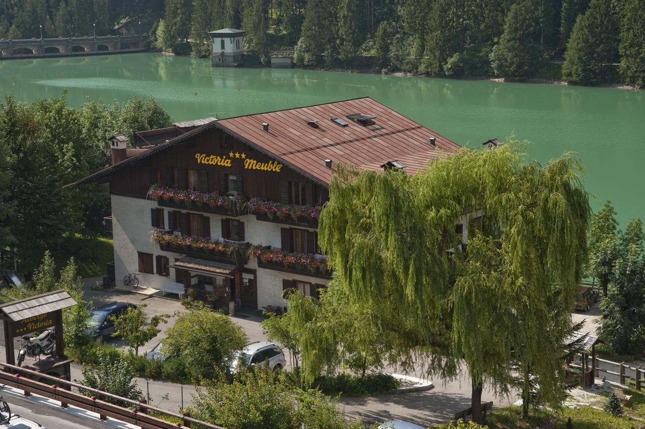 Albergo Meuble Victoria Auronzo di Cadore Exterior photo