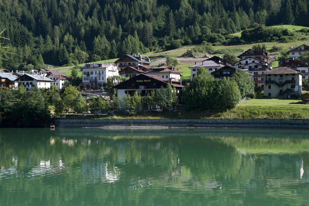Albergo Meuble Victoria Auronzo di Cadore Exterior photo