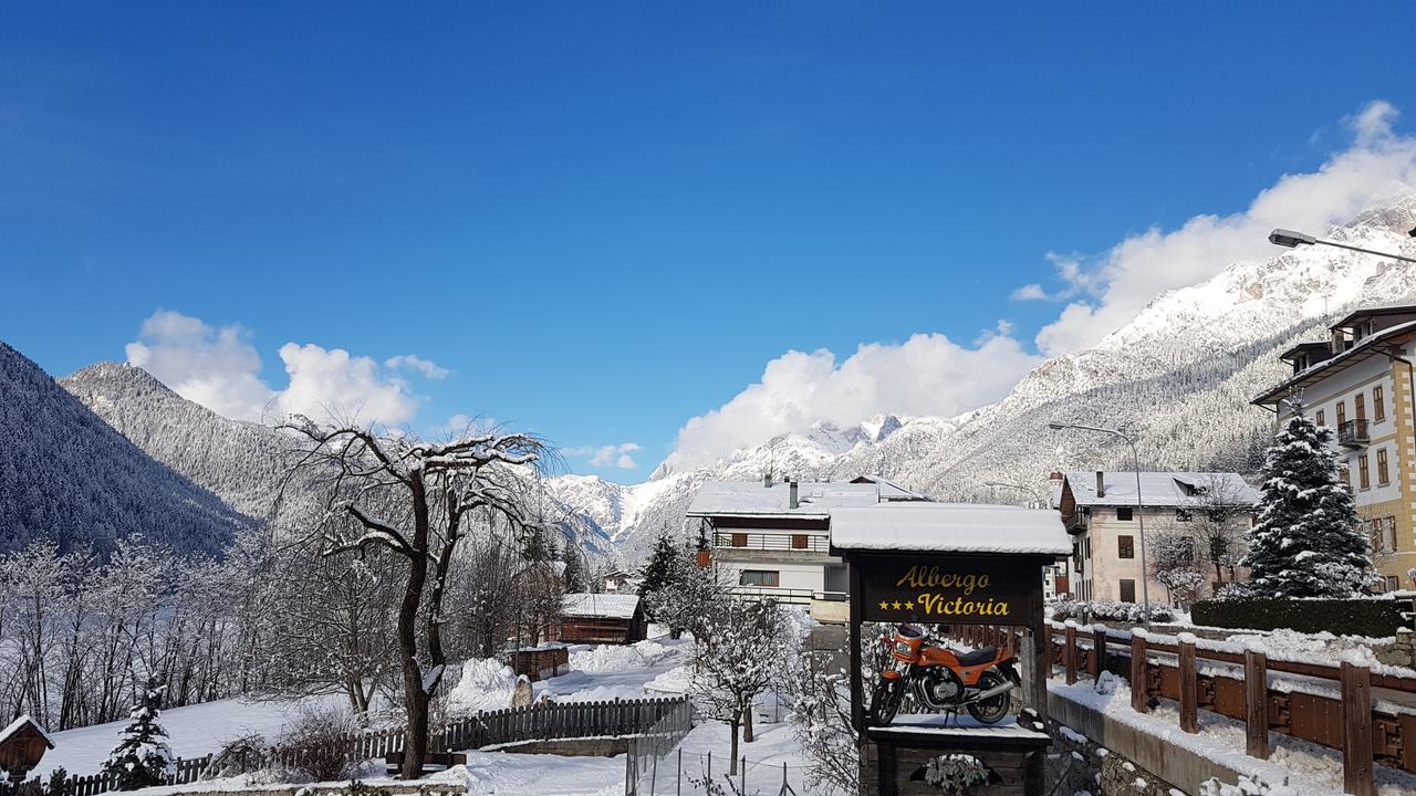 Albergo Meuble Victoria Auronzo di Cadore Exterior photo
